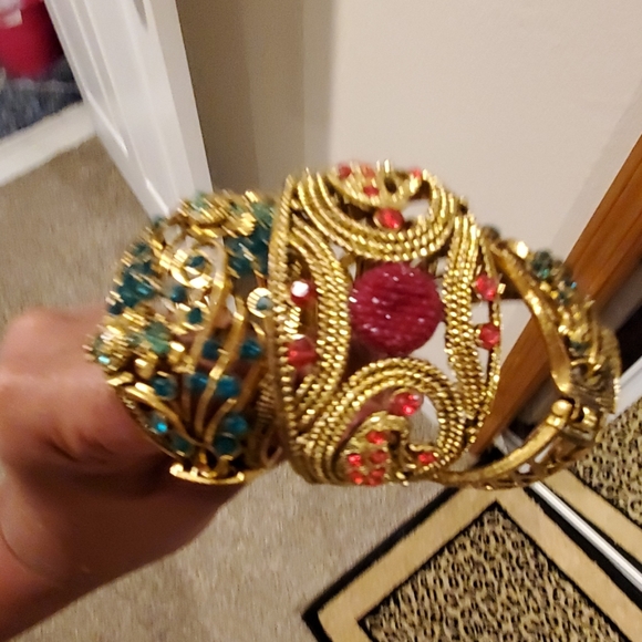 Bracelet - Picture 3 of 4